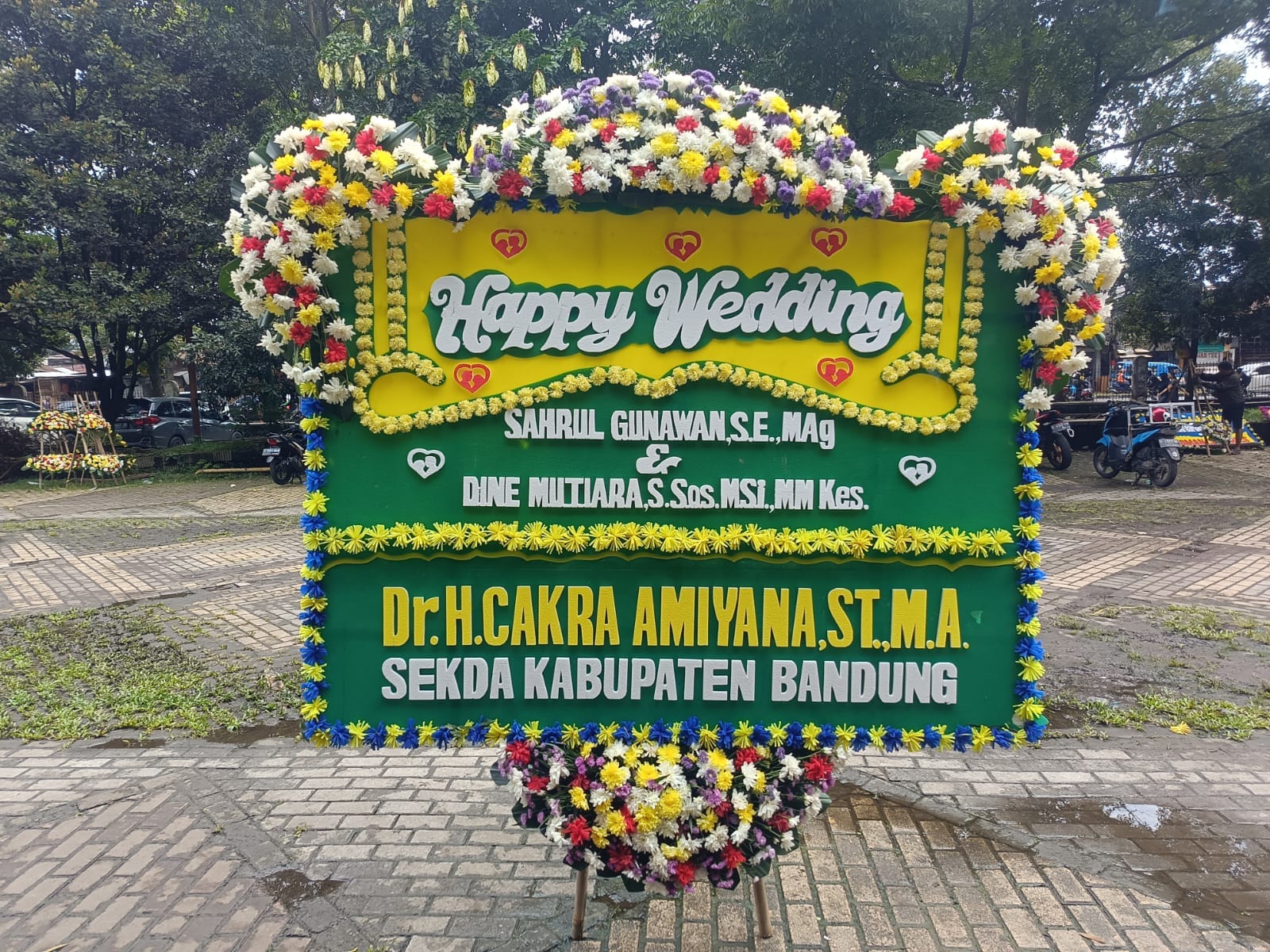 Jual Karangan Bunga Papan Pernikahan di Bandung - Image 3