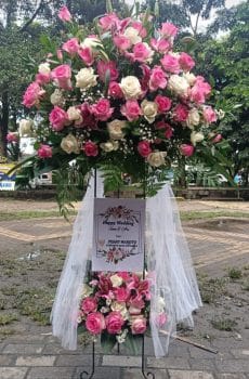 standing flower wedding jakarta standing flower duka cita jakarta standing flower decoration standing flower bali