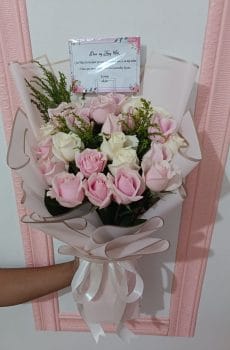 Hand Bouquet HB-015