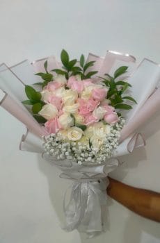 Hand Bouquet HB-023
